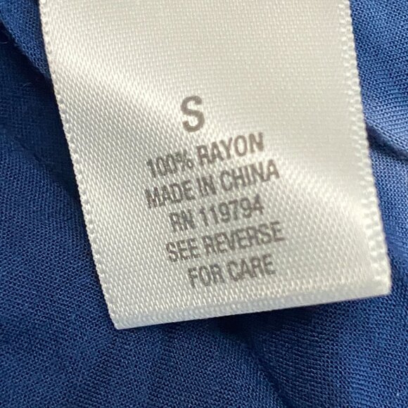 Dress Barn Tie-Died Embroidered Small S Rayon Blouse Cool for Summer! - Picture 7 of 7